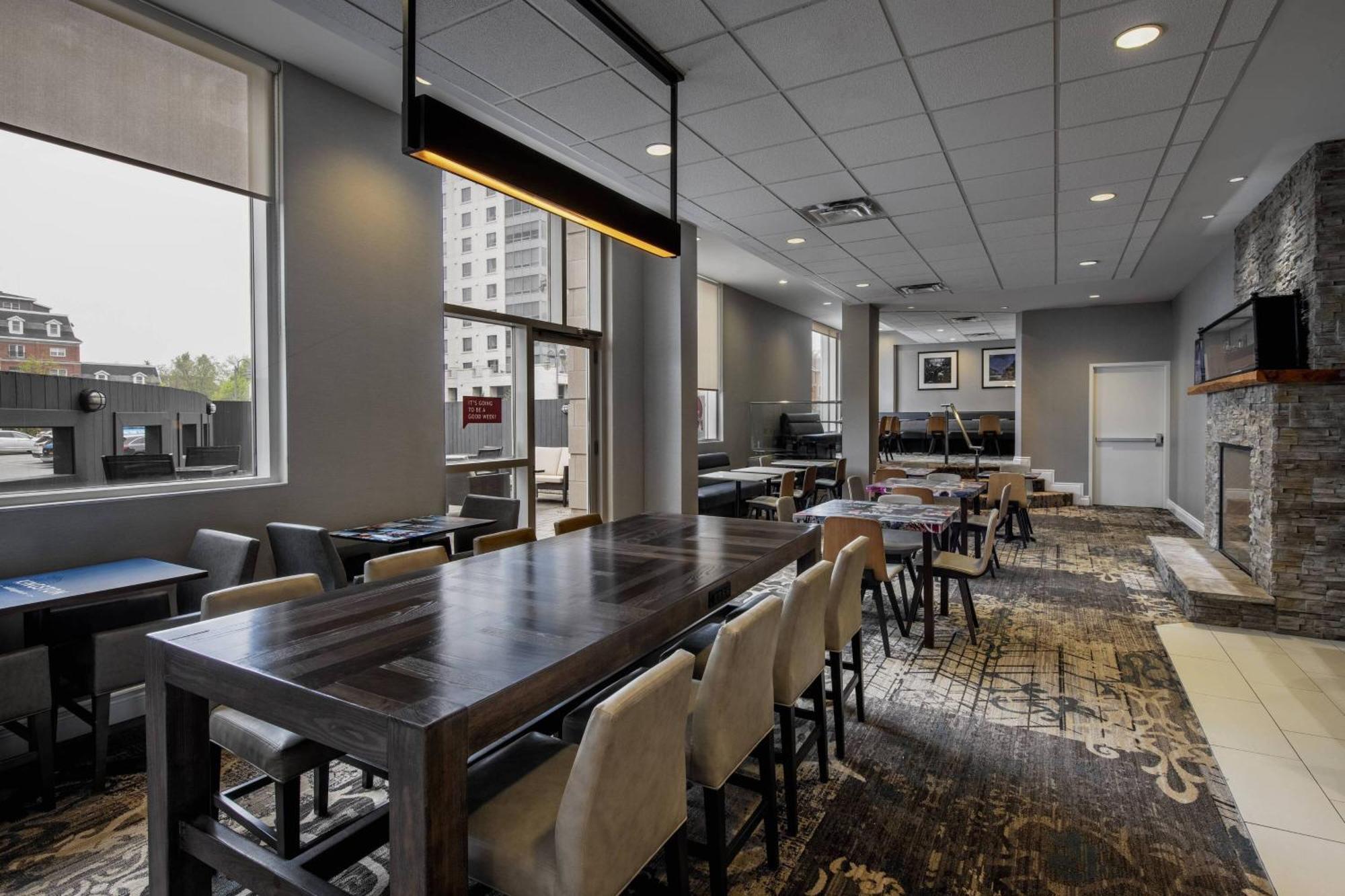 Residence Inn By Marriott Kingston Water'S Edge Bagian luar foto